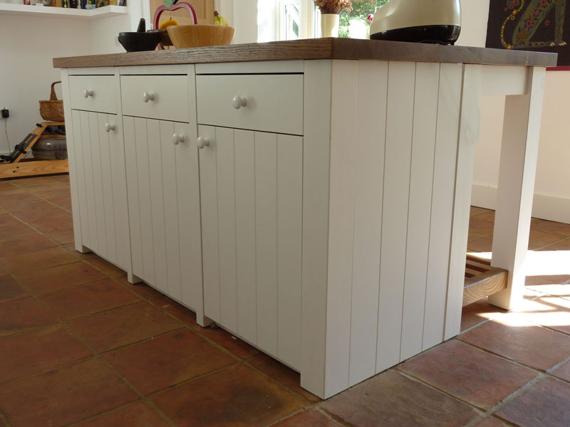kitchen island in painted t&g and oak