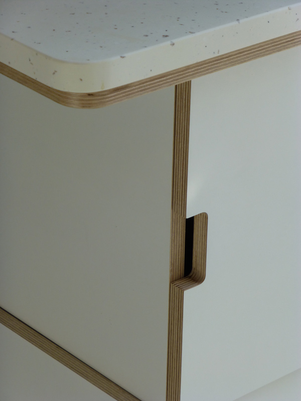 lacquered birch plywood edges